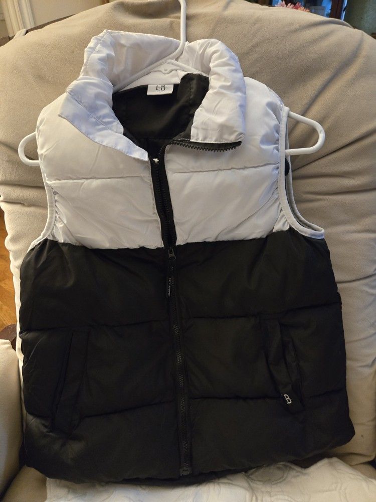 BRAND NEW LB Vest Women's Size Small