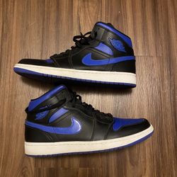 Jordan 1 Mid 