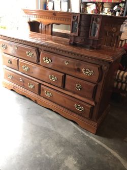 Beautiful strong dresser with mirror