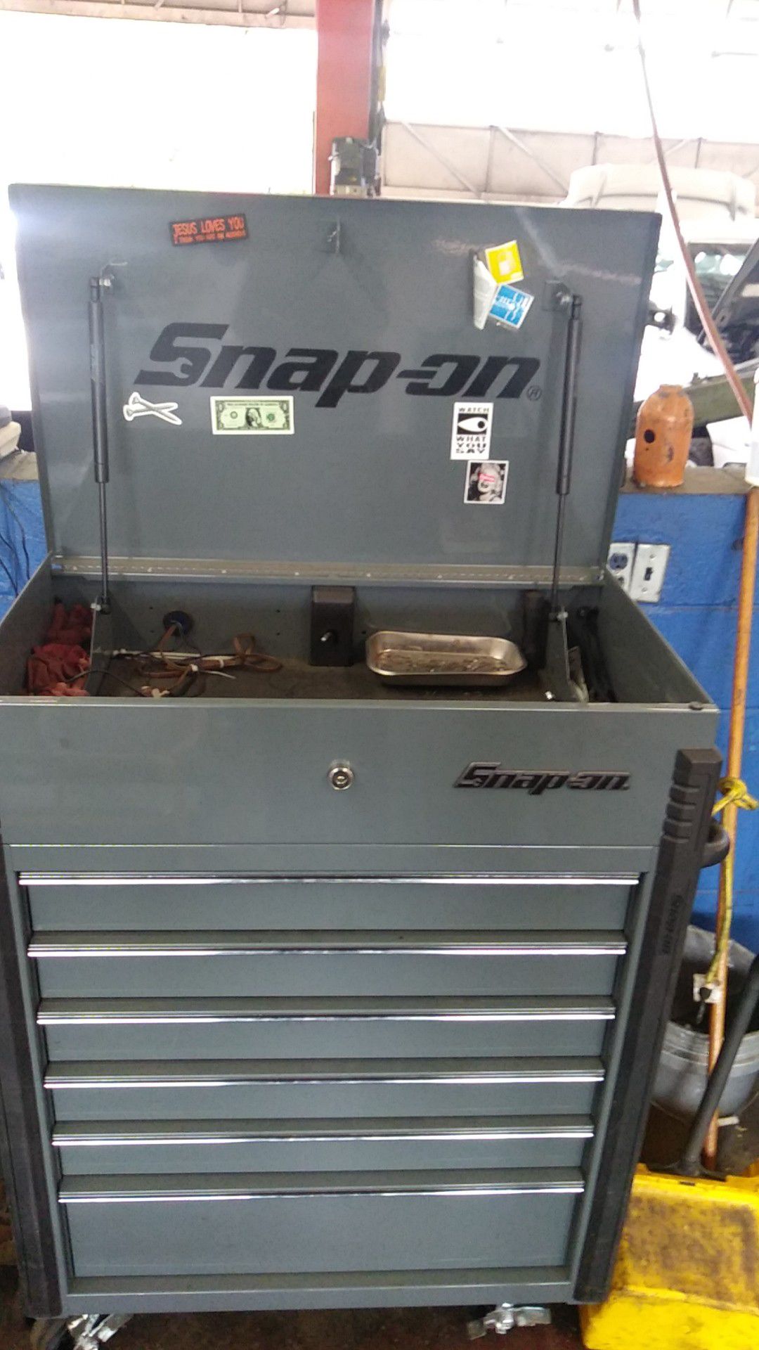Snap on starter box and Snap on tools.