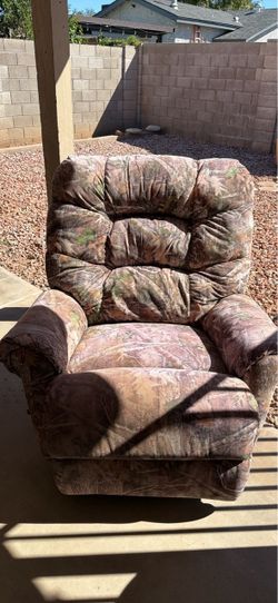 Camo recliner