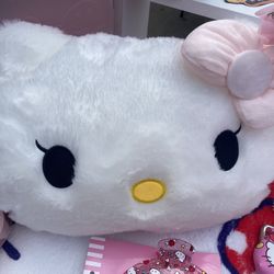 Hello Kitty Pillow