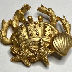 Vintage Crab & Seashells Goldtone Brooch Pin 1.50” tall x 2”w