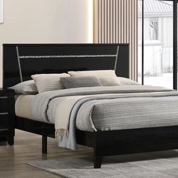 Beautiful Black Bed High Gloss Finish With Glitter Filled Gaps Comes In Twin Full Queen Eastern King & Cal King No Boxspring Needed FinancingAvailable