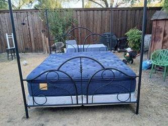 Cama King size