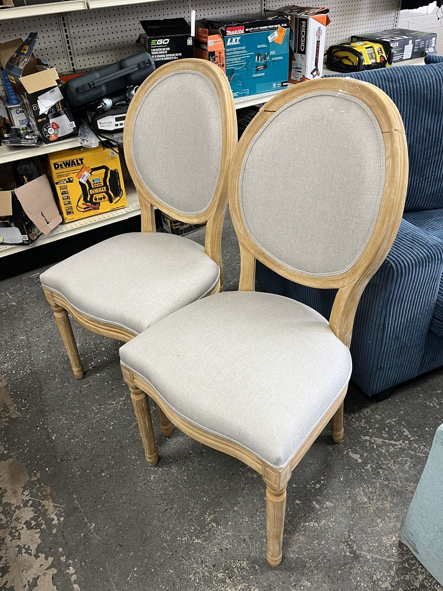 Amando 20" H Mid-Century King Louis Back Solid Wood Dining Side chairs ( Set Of 4 )