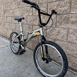 BMX GT POWERLITE “COLLECTORS BIKE”