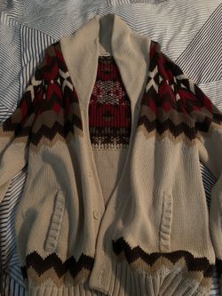 Old navy holiday sweater szL