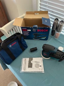 Bosch ROS20VSC 5-Inch Random Orbit Sander Kit