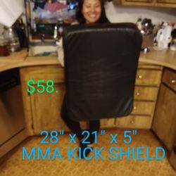 #345... MMA KICK SHIELD