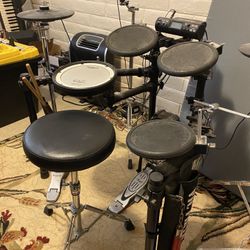 Roland TD-4 Drum set 