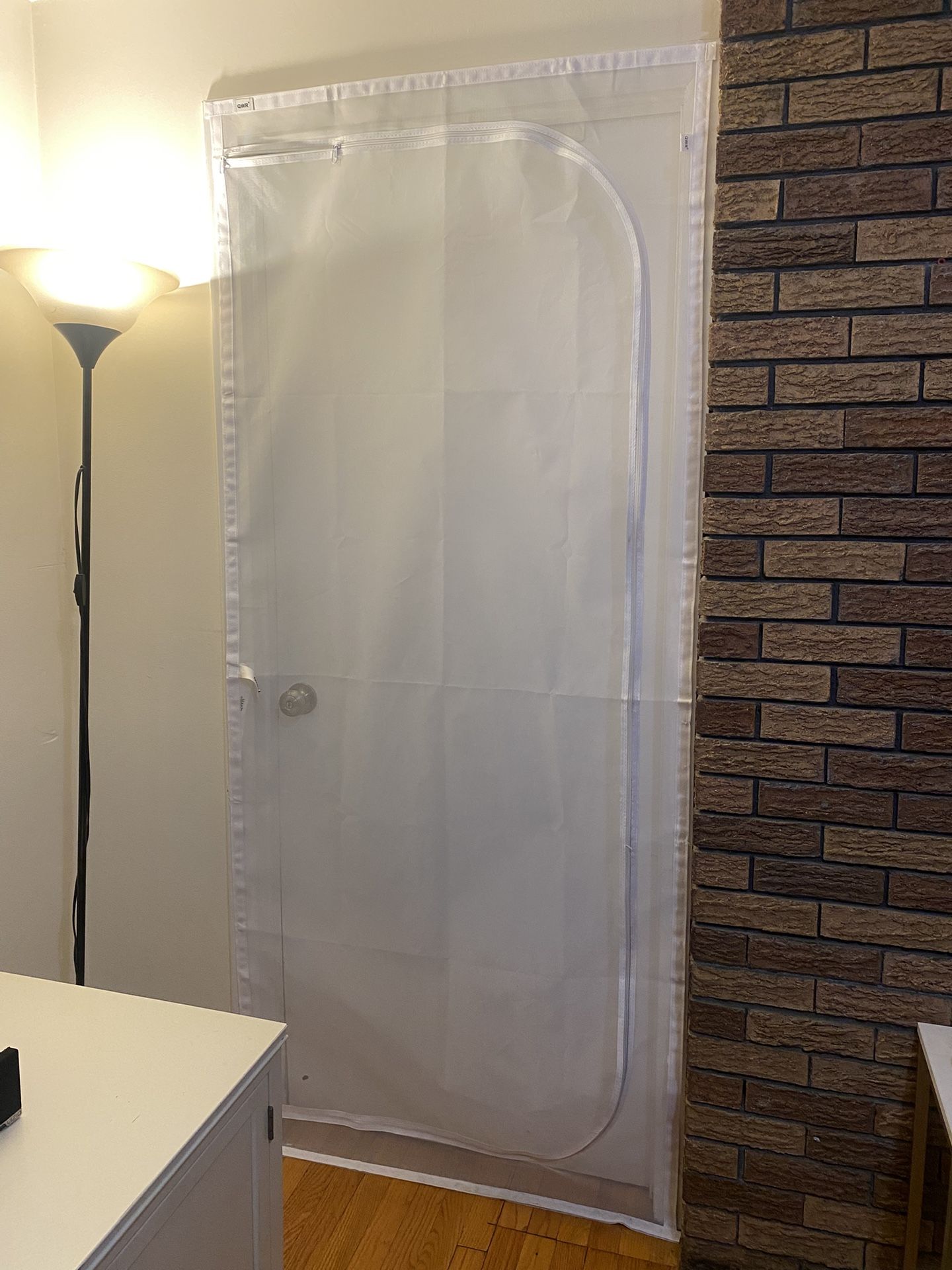 QWR Reinforced Cat Screen Door,Fits Door Opening Size 32''x 80'',Thickened Cat Proof Screen Door with Zipper Closure for Living Room,Kitchen,Bedroom. 