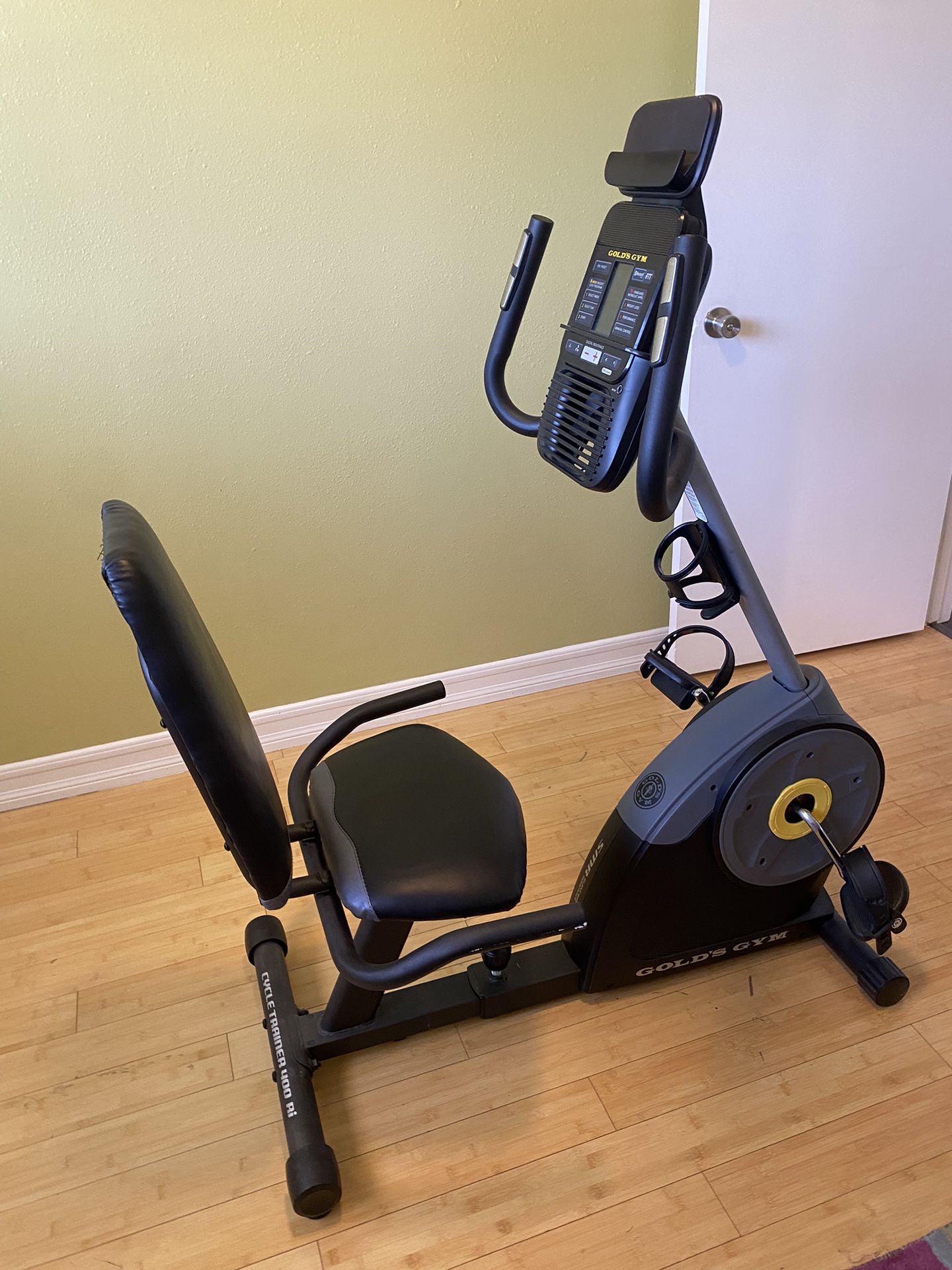 Stationary Exercise bike Gold's Gym
