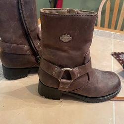 Women’s Harley Leather Bitch