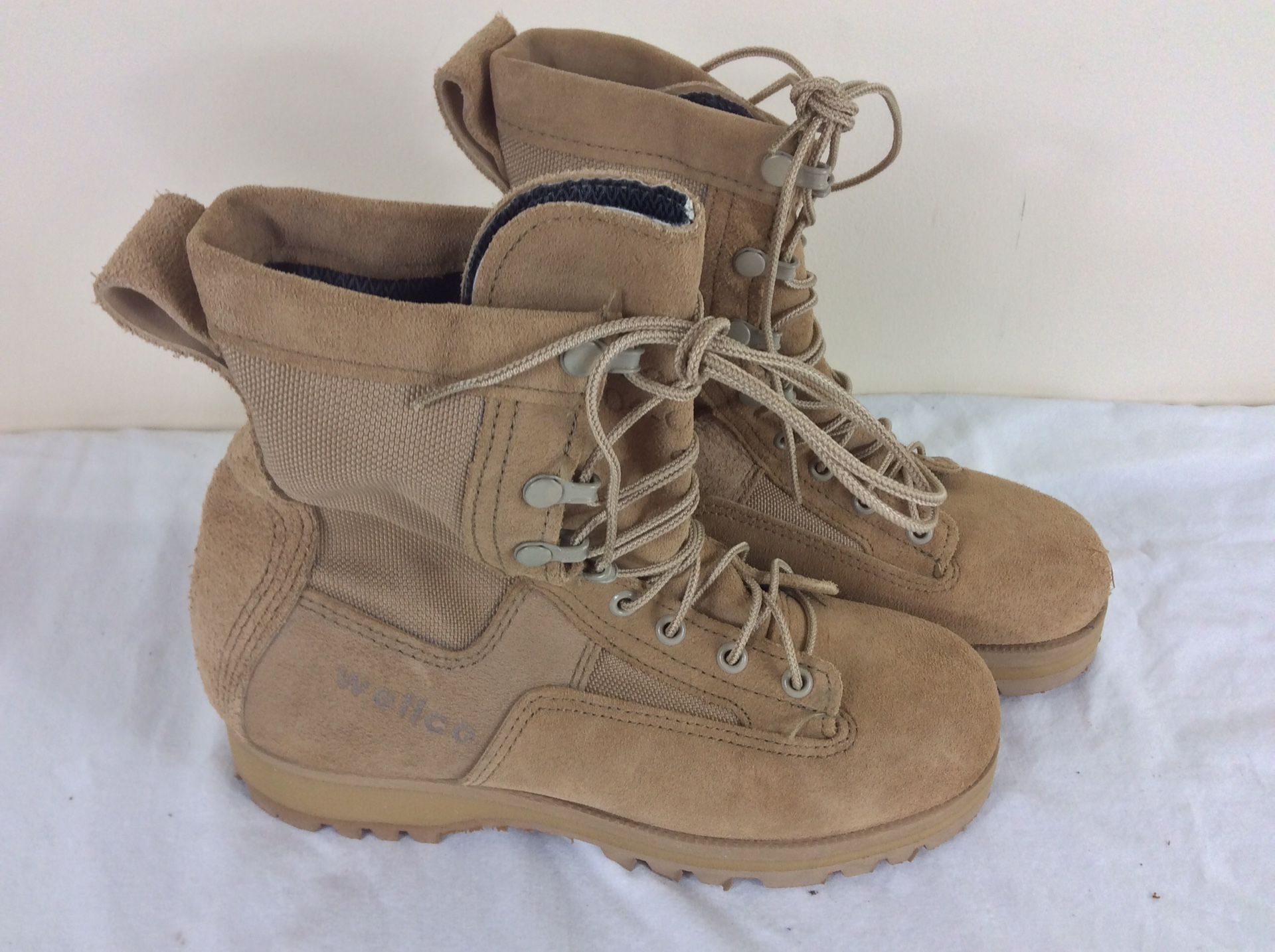 Wellco US ARMY Desert Combat Boots Military Hot Weather Size 5 R