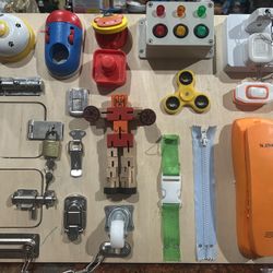 Montessori Busy Board