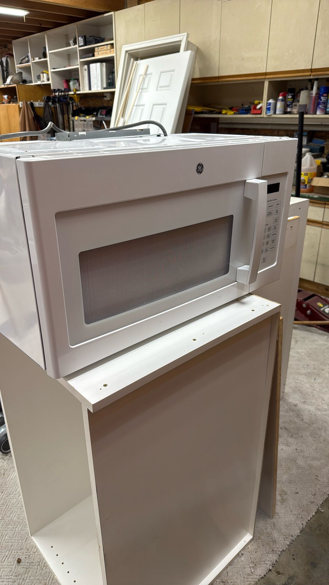 GE Over The Range Microwave 