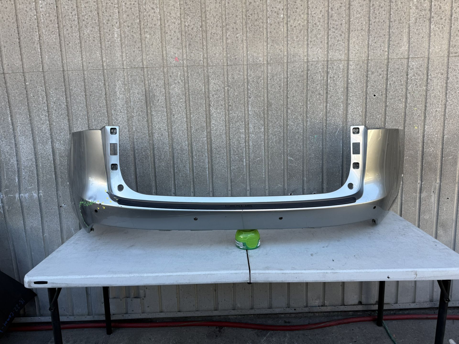 2015 2016 2017 2018 2019 2020 2021 Lexus Nx Nx200t Nx300h Nx250h Nx200 Rear Bumper Cover Used Original OEM