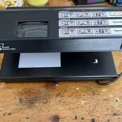 RS  Royal Sovereign Counterfeit Dectector