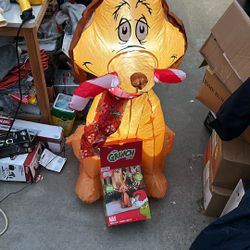 Christmas Inflatable Max The Dog from The Grinch, 5 Ft Tall, Indoor/Outdoor 