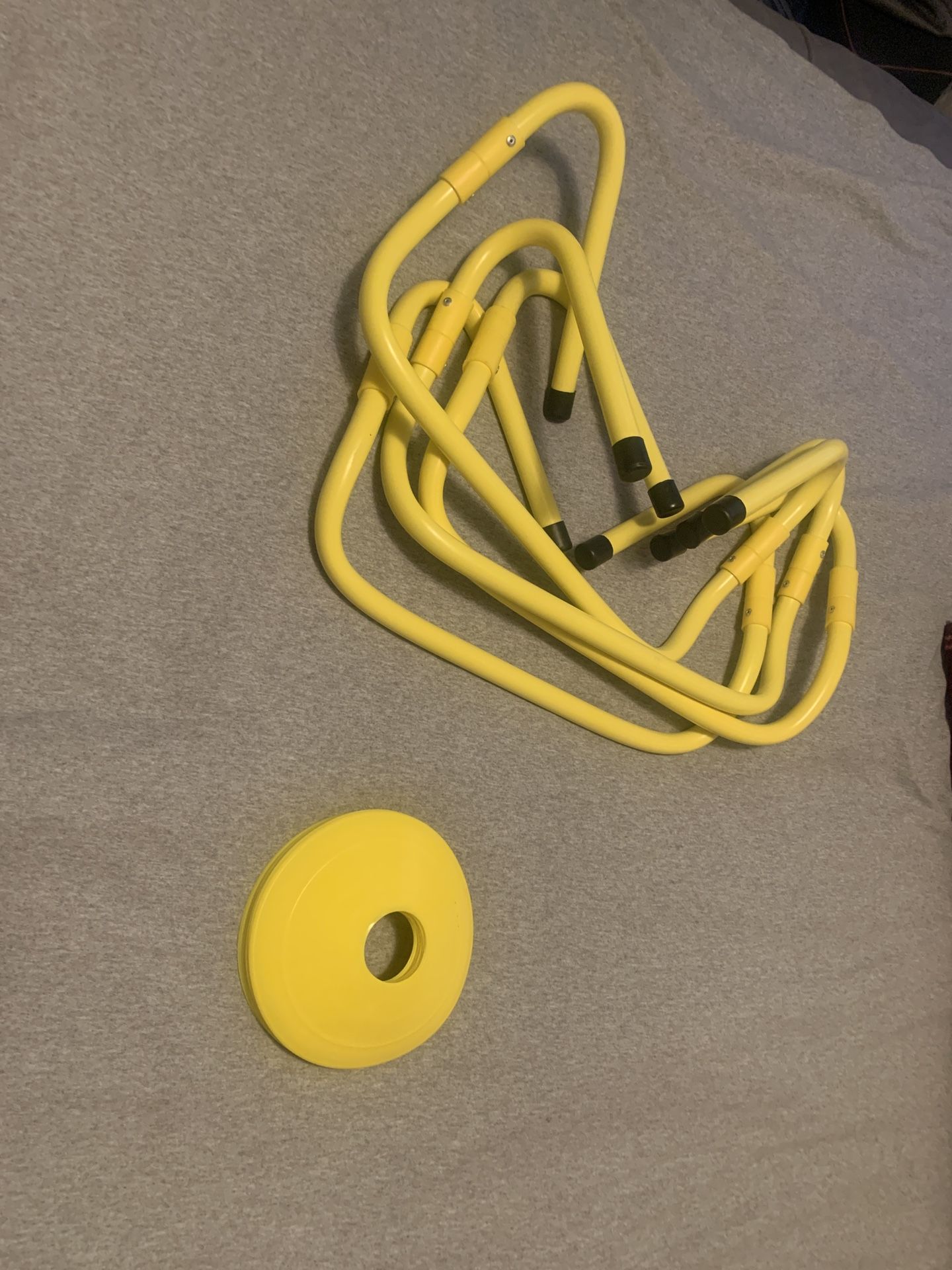 Workout Equipment 4 Hurdles And Cones