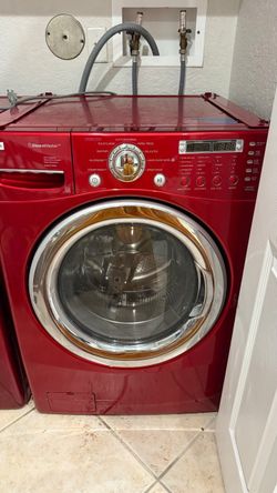 LG Front Load Washer – WM2487HRMA – FREE (needs repair)