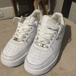 Air force (size 4.5)