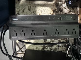 APC Back-UPS 425 Battery Backup