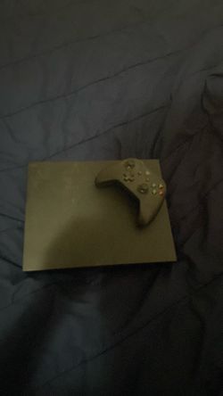 Xbox One S w/ Controller x1