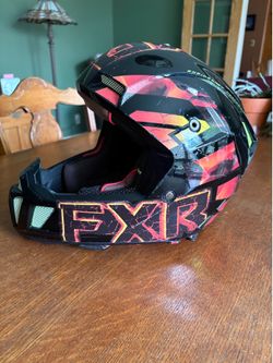 FXR Clutch Motorcycle Helmet (med.)