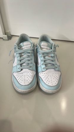 Nike Dunks White and Blue Size 9 in Mens