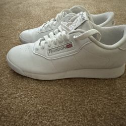Reebok Classic Women’s Shoes Size 6.5