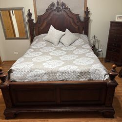Queen size bedroom set or will sell separately?