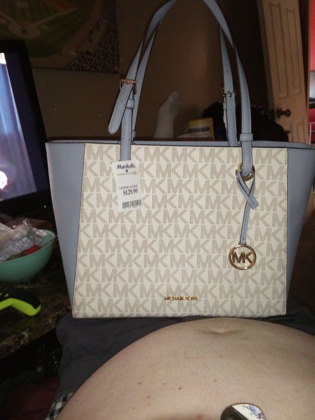 Michael kors purse