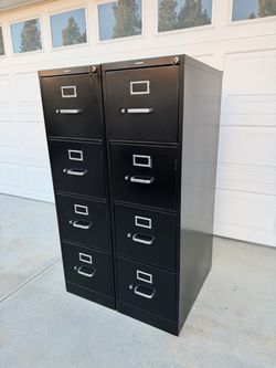 HON 4-Drawer Vertical Filing Cabinet with KEYS