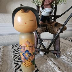 $35  Beautiful Kokeshi Doll 😍