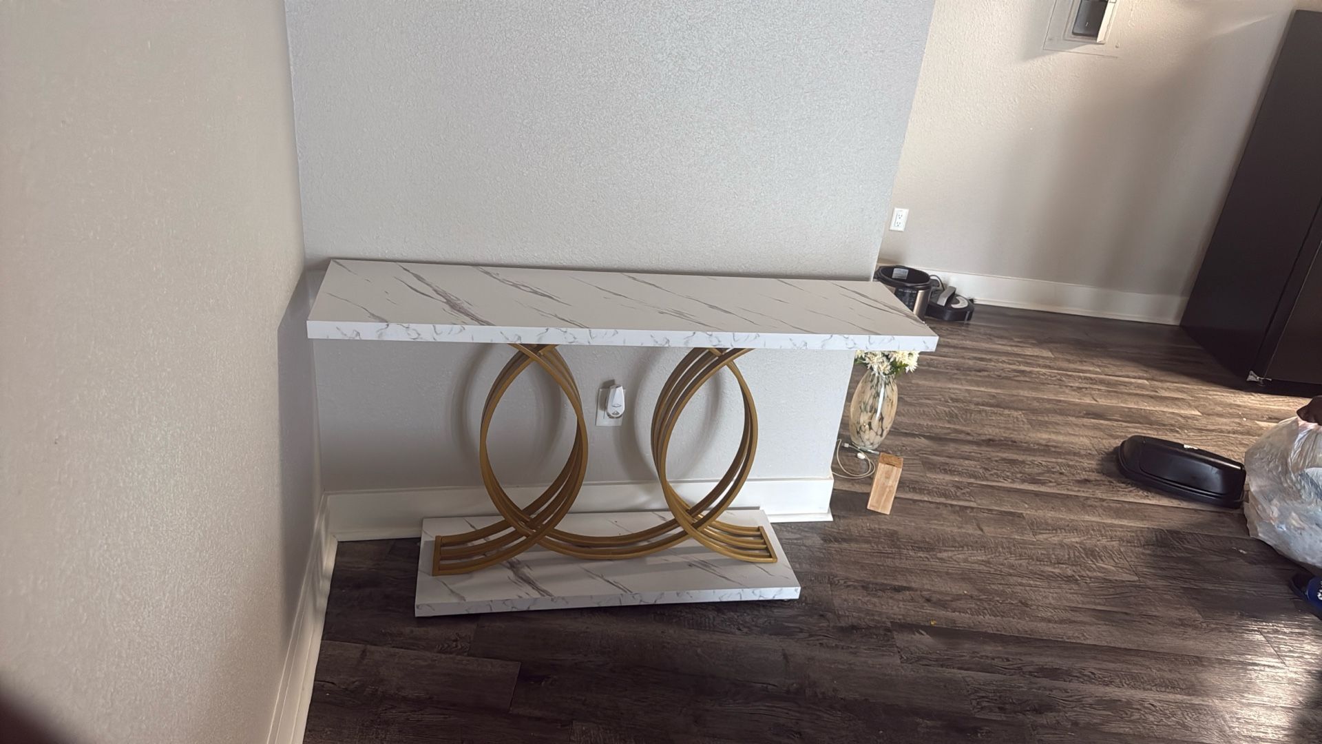 Luxury Marble Table With Gold Base