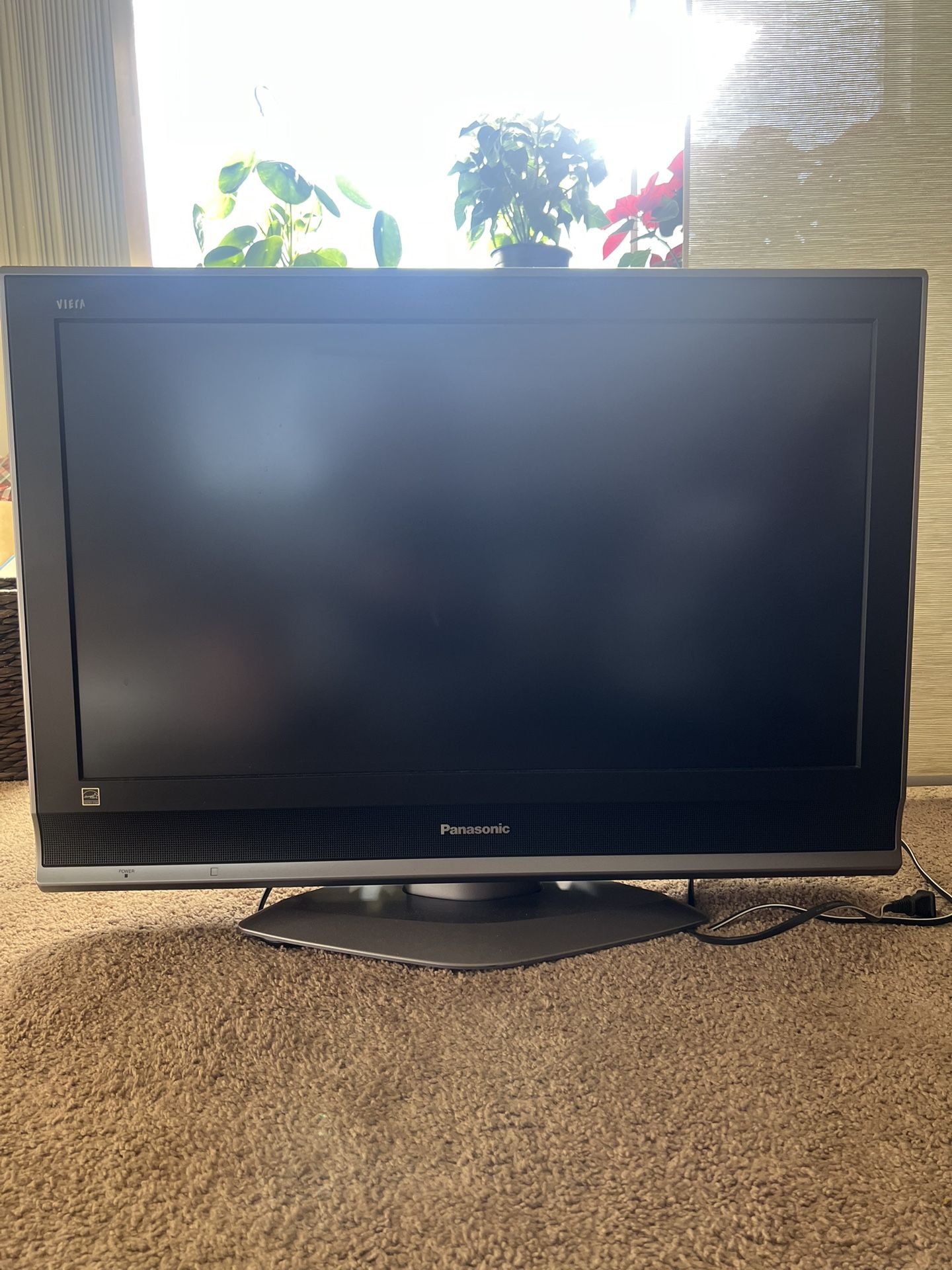 Panasonic 32” HDTV – Model TC-32LX70 – $20