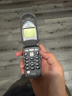 Motorola  V60i/T Cingular Flip Phone
