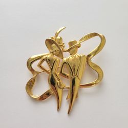 Vintage Signed JJ Gold Tone Art Deco Couple Man and Woman Hat Fashion Brooch Pin