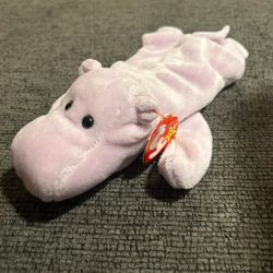 HAPPY the Lavender Hippo Retired TY Beanie Baby Collectible 1993