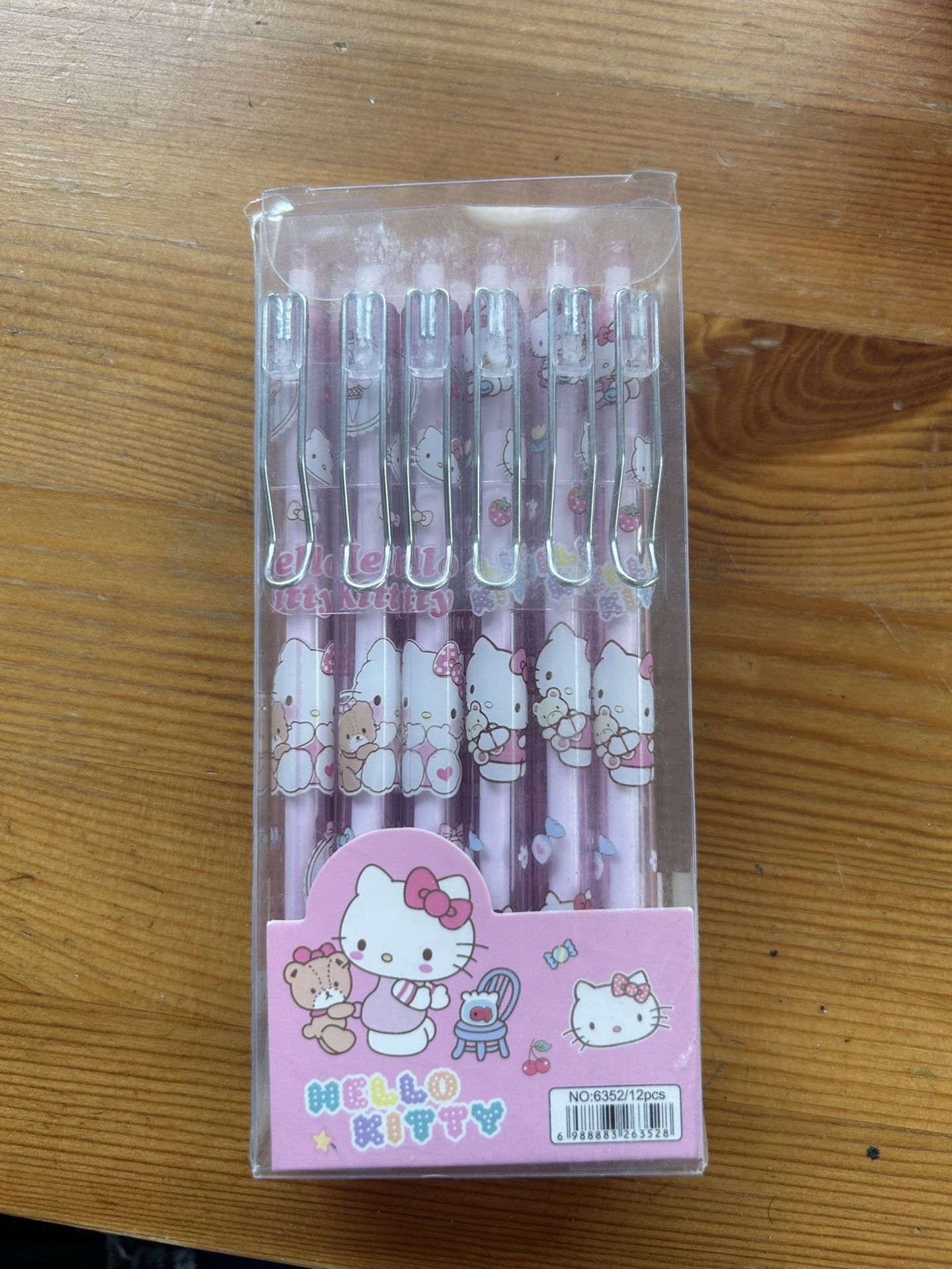 Hello Kitty Pens