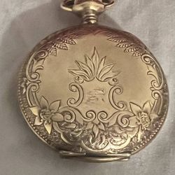 Antique Gold Pocket Watch 