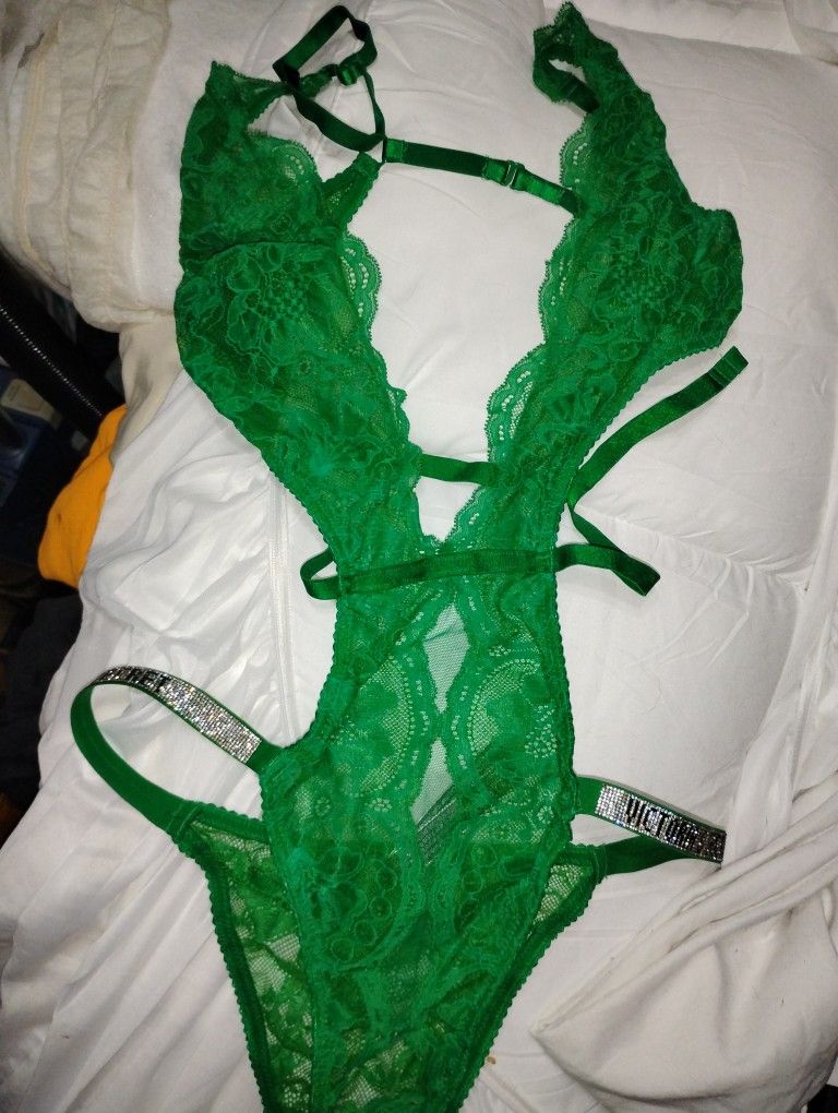 Victoria Secret Lingerie 