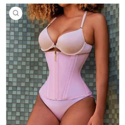 Chiccurve Waist Trainer, Never Won It. 
