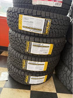 โ
235 75 R 15 vendo llantas nuevas marca Aplus