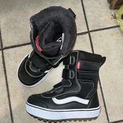 Sz 1 Vans Snow Boot