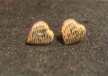 14k yellow gold small heart earrings etched