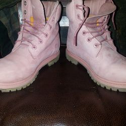 5 And 1/2 Pink Timberland Boots Good Condition Great Bottoms