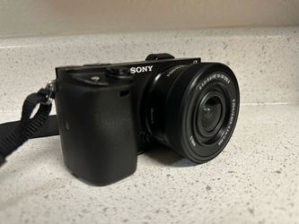 Sony A6400 Great price, Great camera